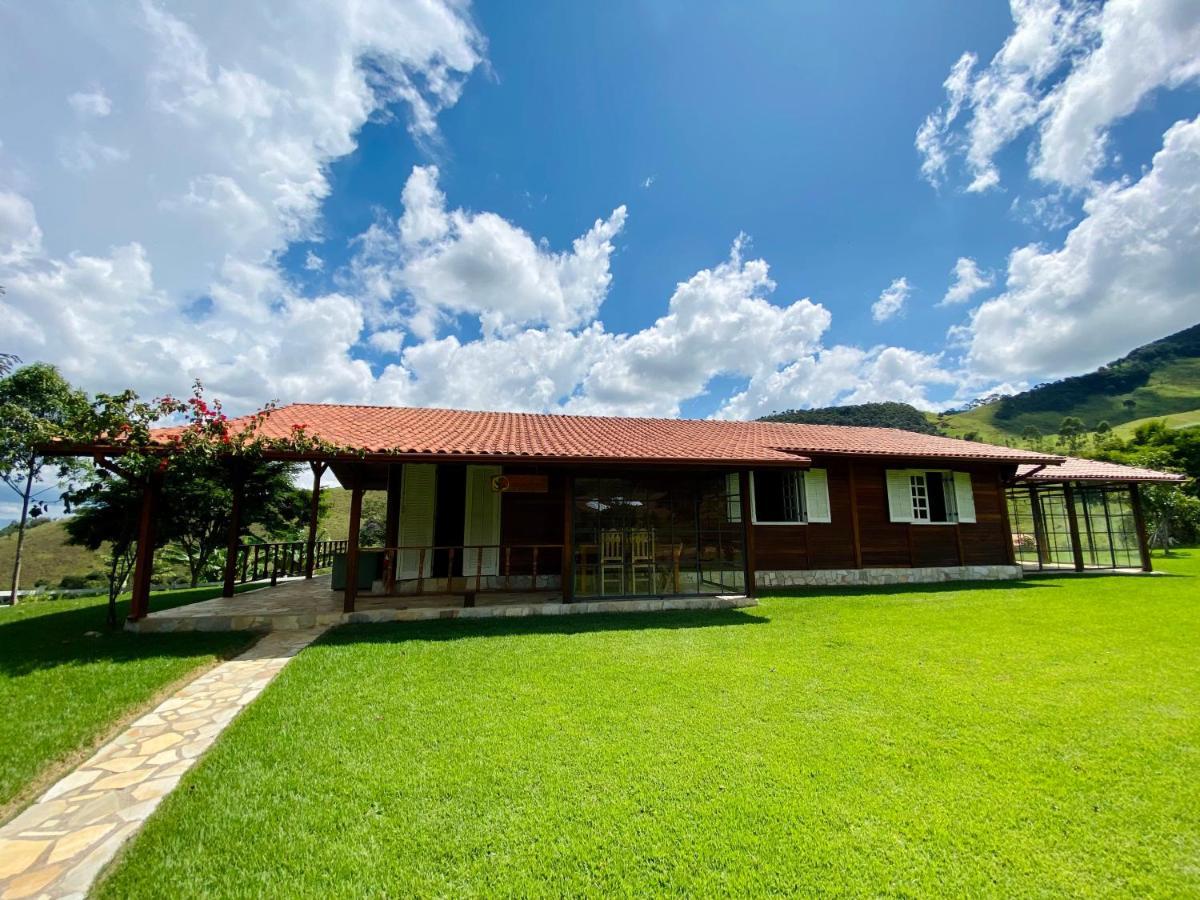 Villa Quinta Do Papagaio Pouso Alto Esterno foto