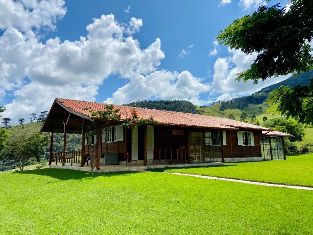 Villa Quinta Do Papagaio Pouso Alto Esterno foto