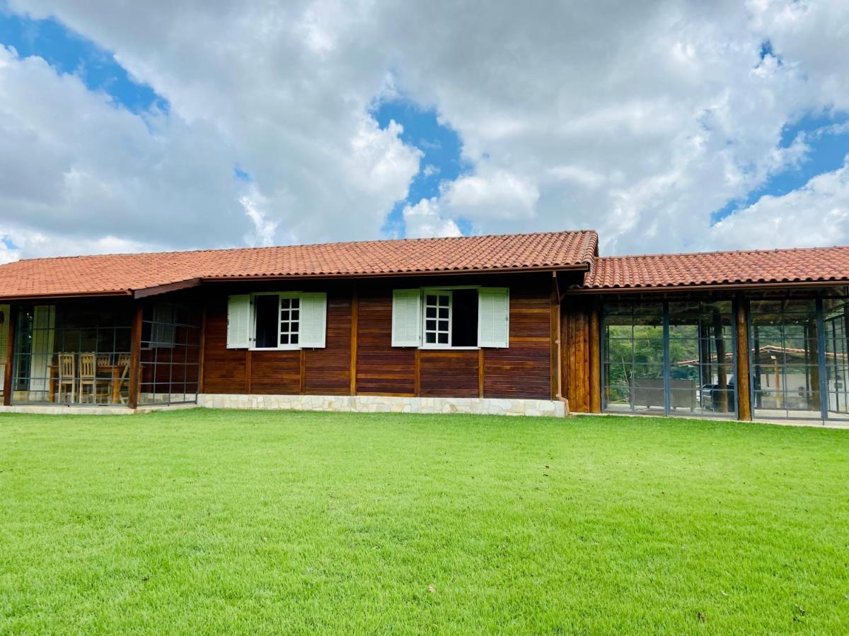 Villa Quinta Do Papagaio Pouso Alto Esterno foto