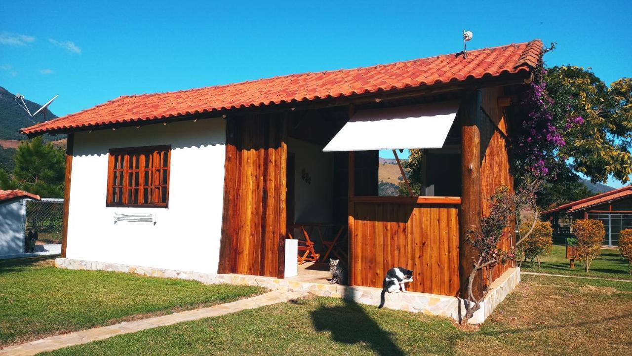 Villa Quinta Do Papagaio Pouso Alto Esterno foto