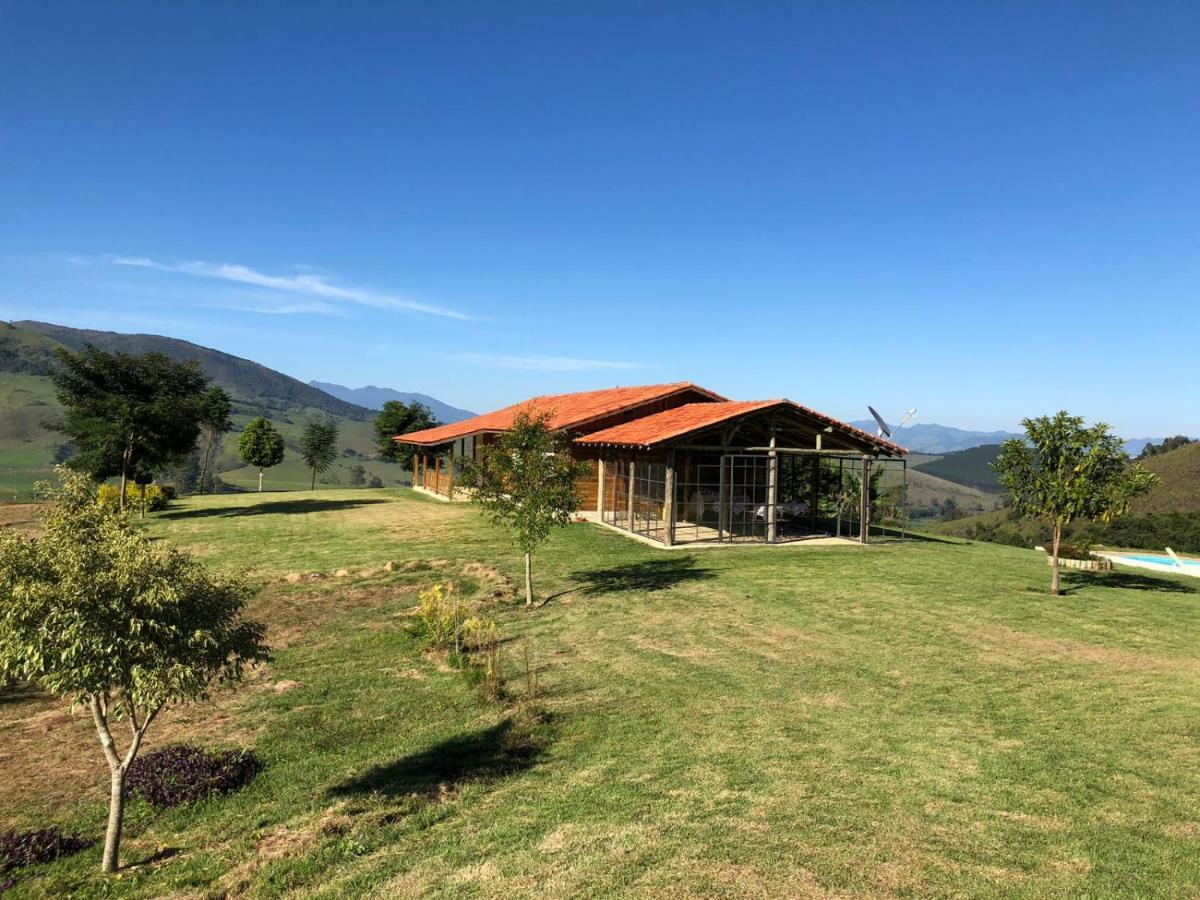 Villa Quinta Do Papagaio Pouso Alto Esterno foto